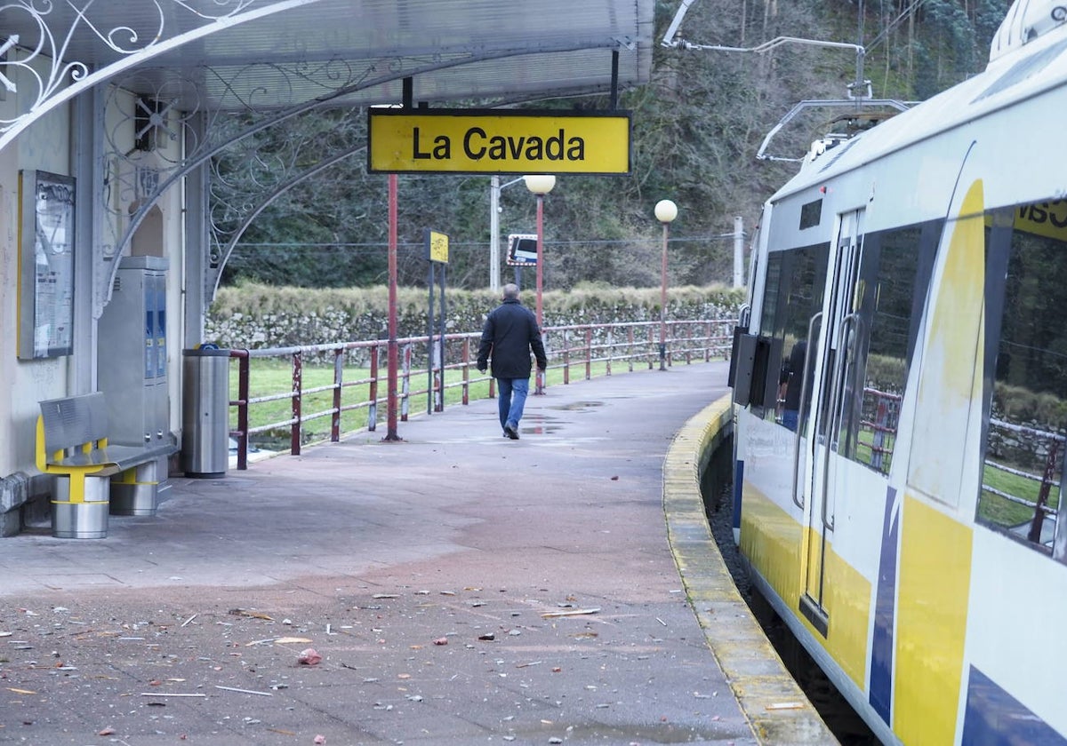 Estación de tren de La Cavada.