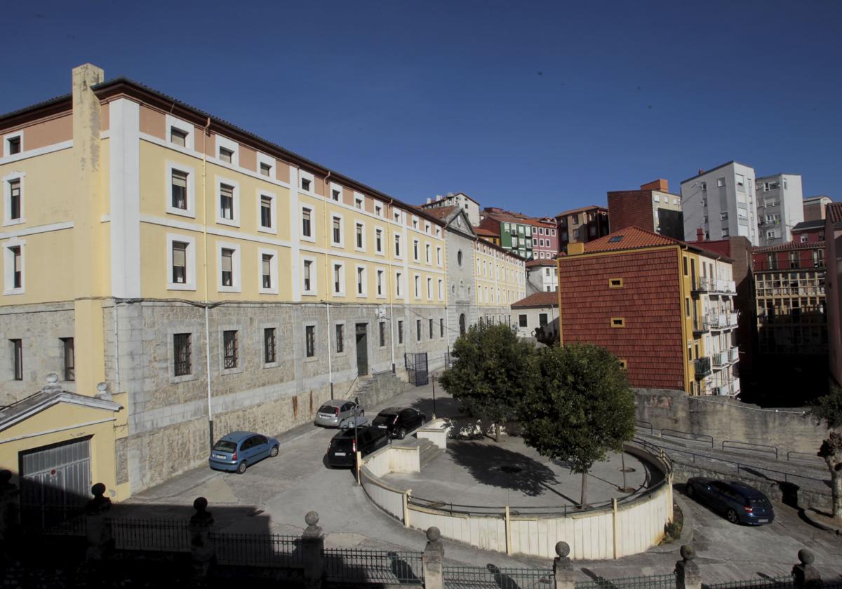 La mayoría absoluta del PP abre de nuevo la puerta al proyecto urbanístico de La Enseñanza