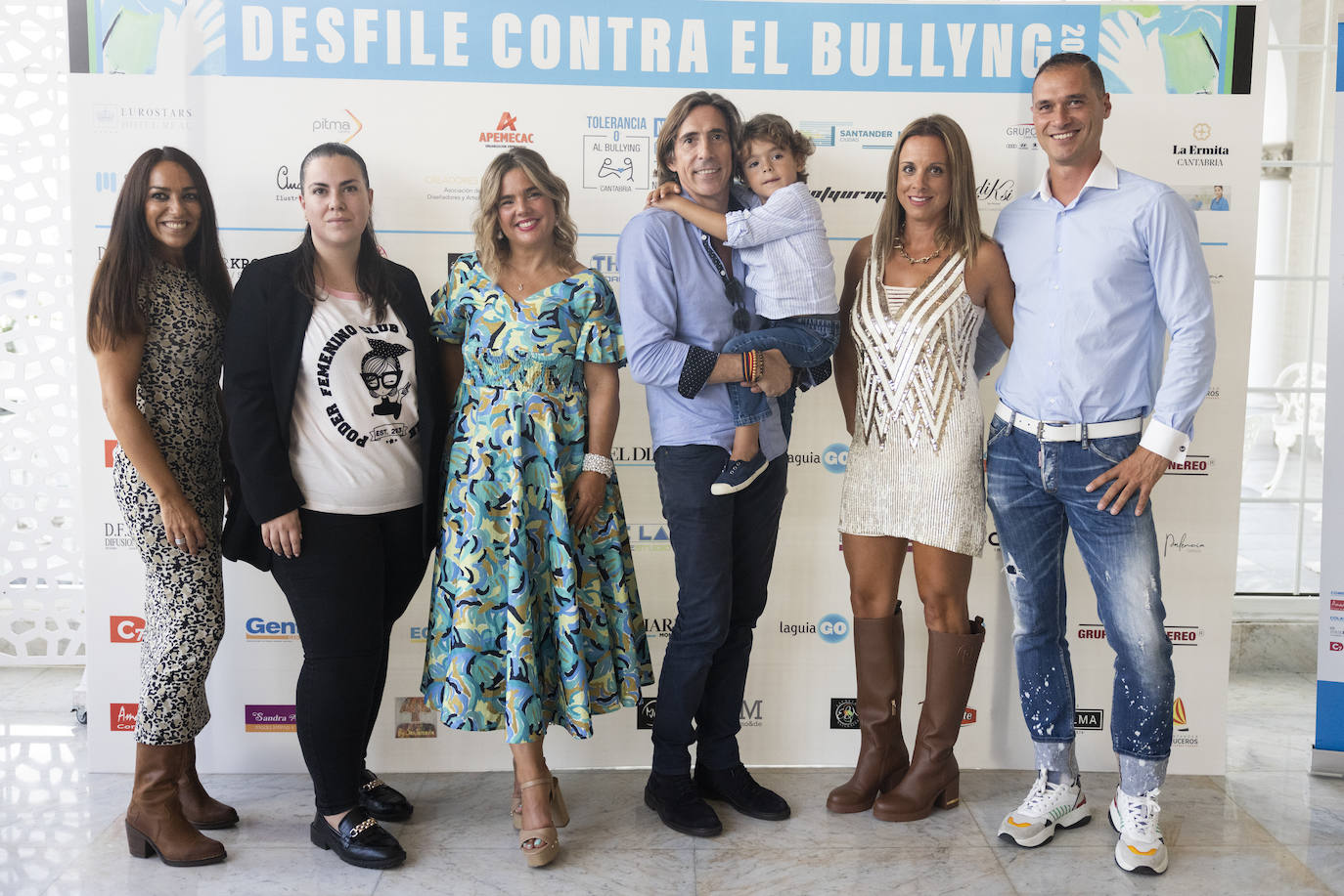 Kakun Elisúa, Lourdes Blázquez, Vanessa Mulas, Manú Del Cueto y Manú Del Cueto Jr, Elsa Suárez y Javier Godoy.