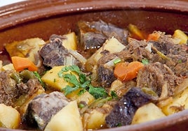 Guiso de romería, un plato típico de Cantabria.