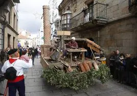 Numerosas personas se acercan cada año para disfrutar del desfile de carretas.