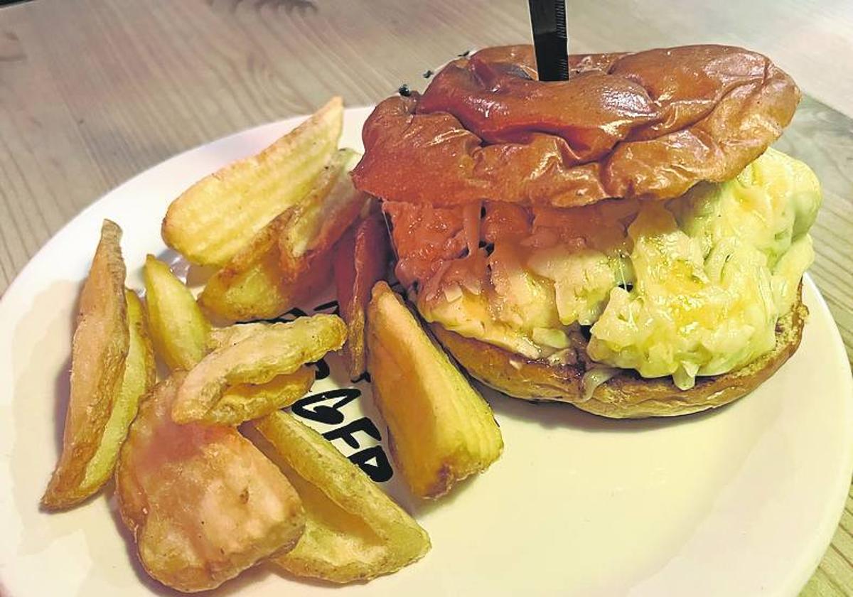 Heidi Loves Cheeseburger, una de las especialidades de la casa.