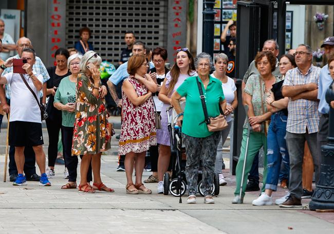 Los preparativos, no anunciados por el Ayuntamiento,cogieron por sorpresa a muchos ciudadanos.