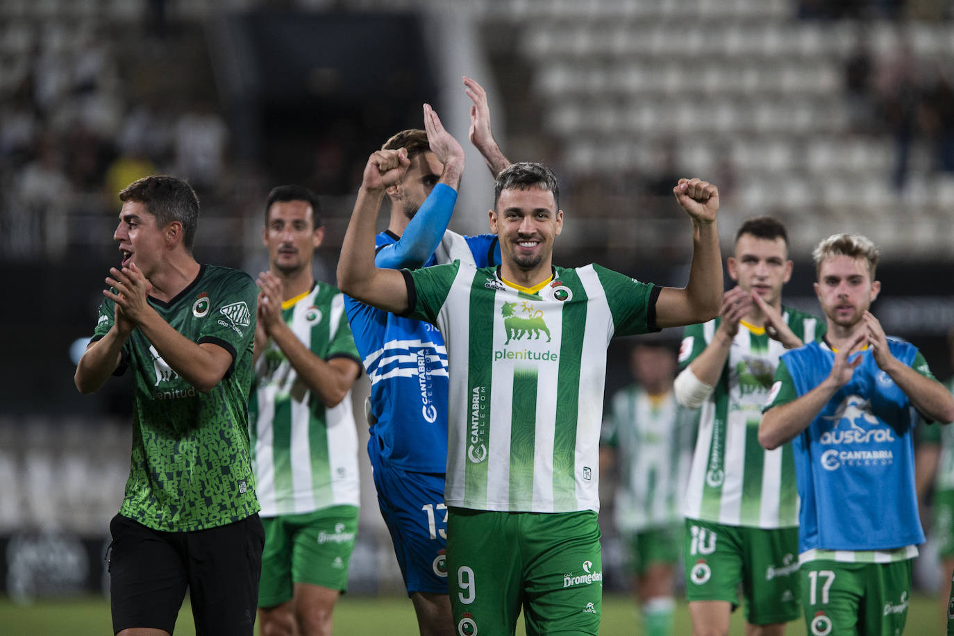 Arana celebra su gol en Cartagonova.