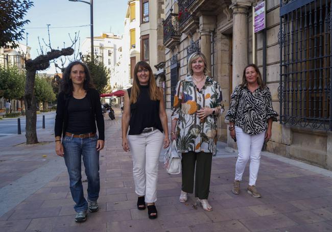 Patricia Zotes (izquierda), Beatriz Argüeso, Reyes Mantilla y Olga Ruiz.