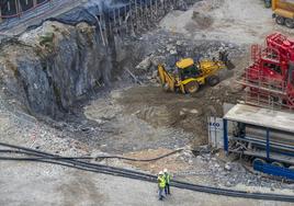 La cimentación perimetral y la excavación centran la obra en Puertochico.