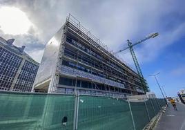 El Centro Integrado de Formación Profesional Náutico Pesquero de Laredo en construcción.