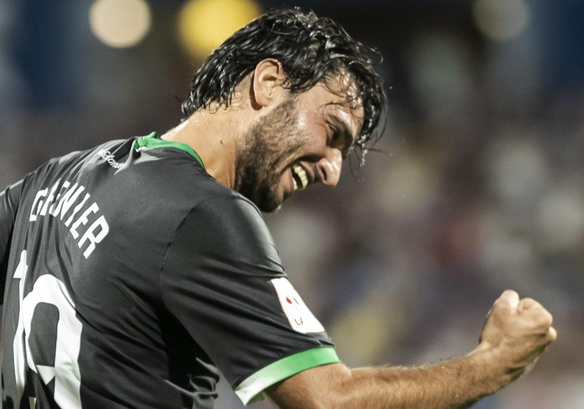 Clément Grenier celebra su gol en Zaragoza, que sirvió para empatar el partido.