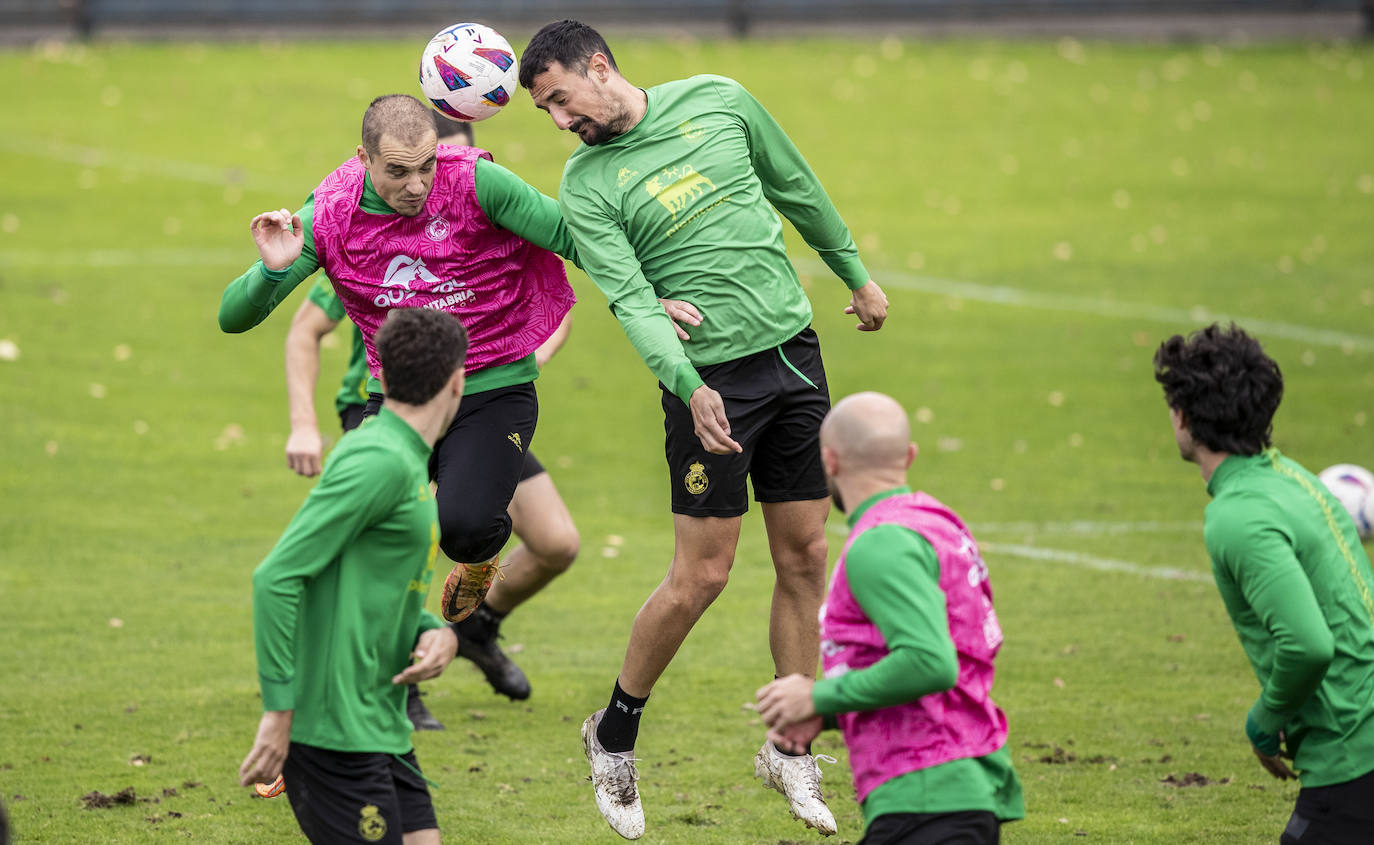 El Racing prepara el partido ante el Valladolid