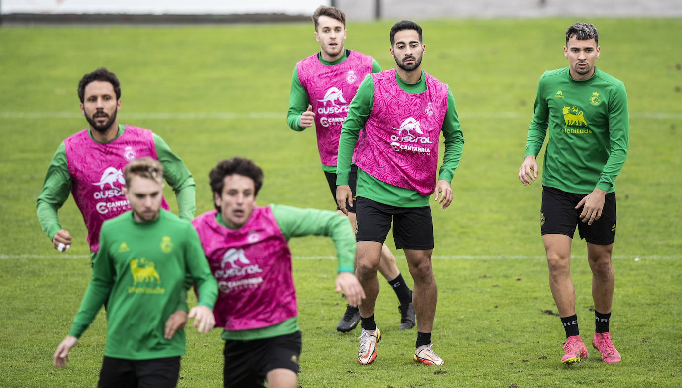 El Racing prepara el partido ante el Valladolid