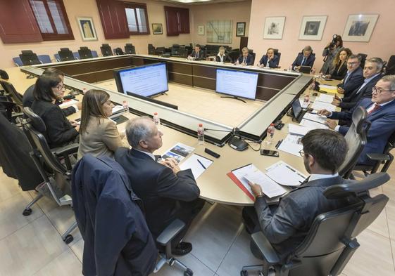 Reunión del plenario del Consorcio de la Zona Franca de Santander.