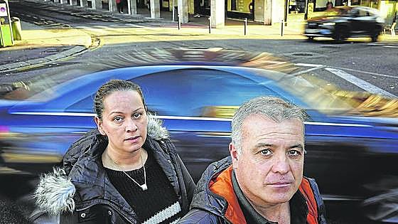 «Me tortura la imagen de mi hijo tirado en la carretera»