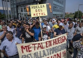 Huelga de los trabajadores del metal, en 2022, reclamando subidas salariales.