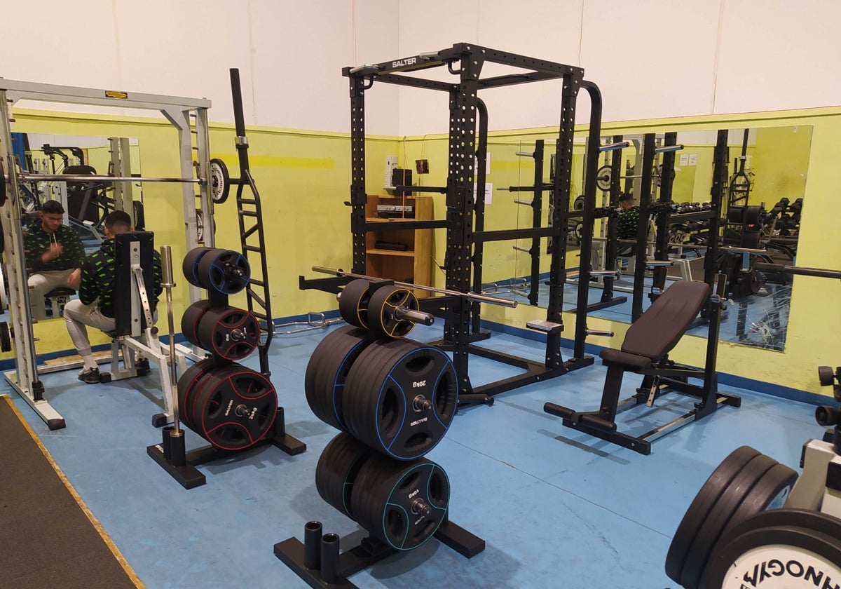 Gimnasio municipal de Santoña, en el albergue.