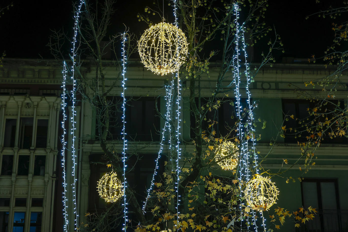 Con este despliegue, al que se sumará la propuesta del Parque Mágico de la Navidad en el Manuel Barquín, el día 4 de diciembre, Torrelavega aspira a ser la capital de la Navidad en Cantabria.