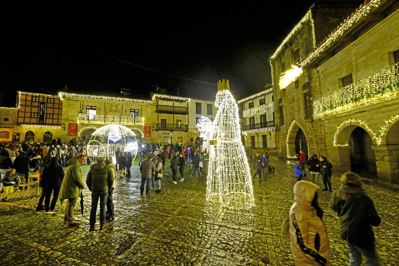 La villa medieval quiere superar su récord del año pasado en número de visitantes.