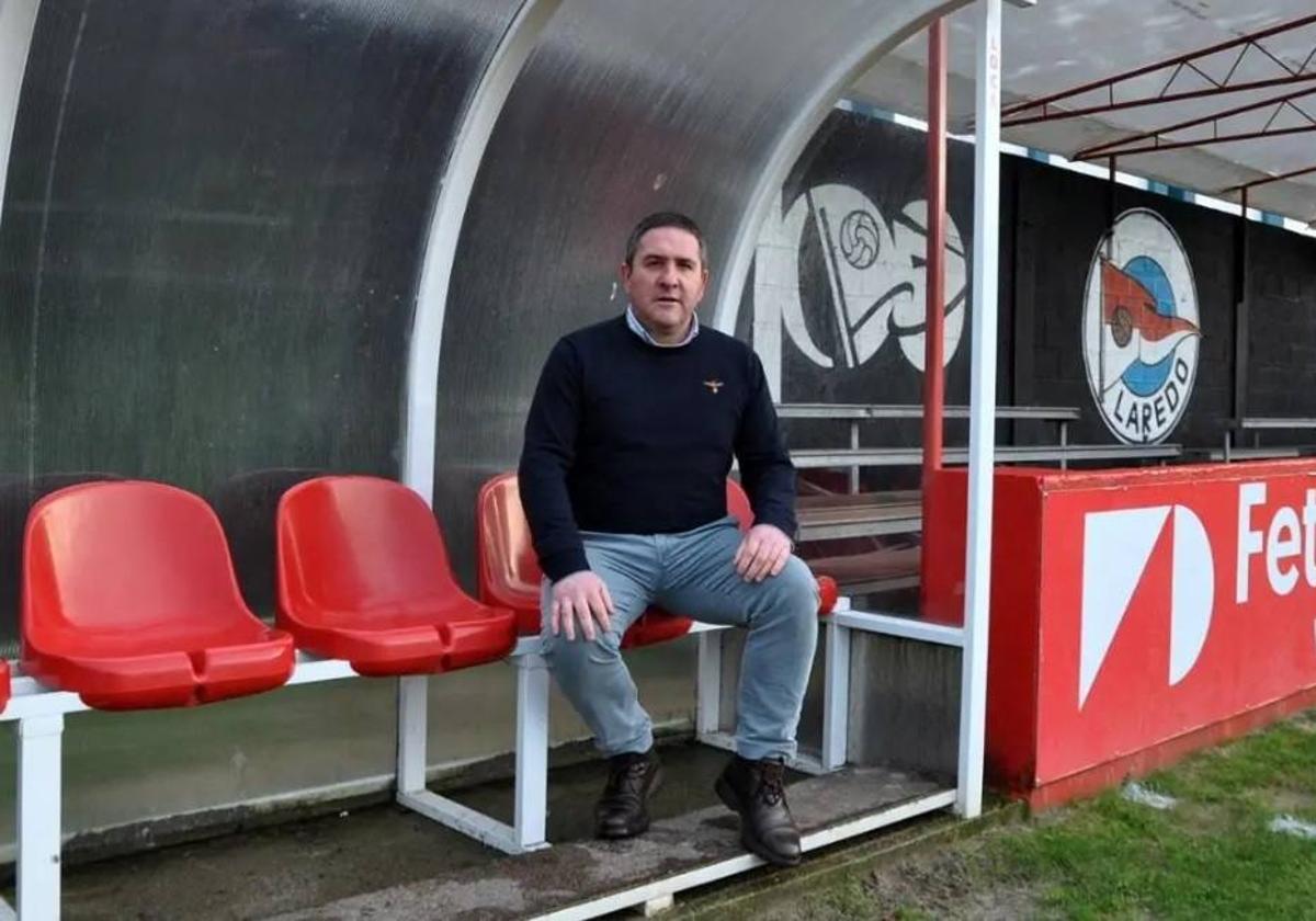 Iñaki Zurimendi, en el banquillo de San Lorenzo.