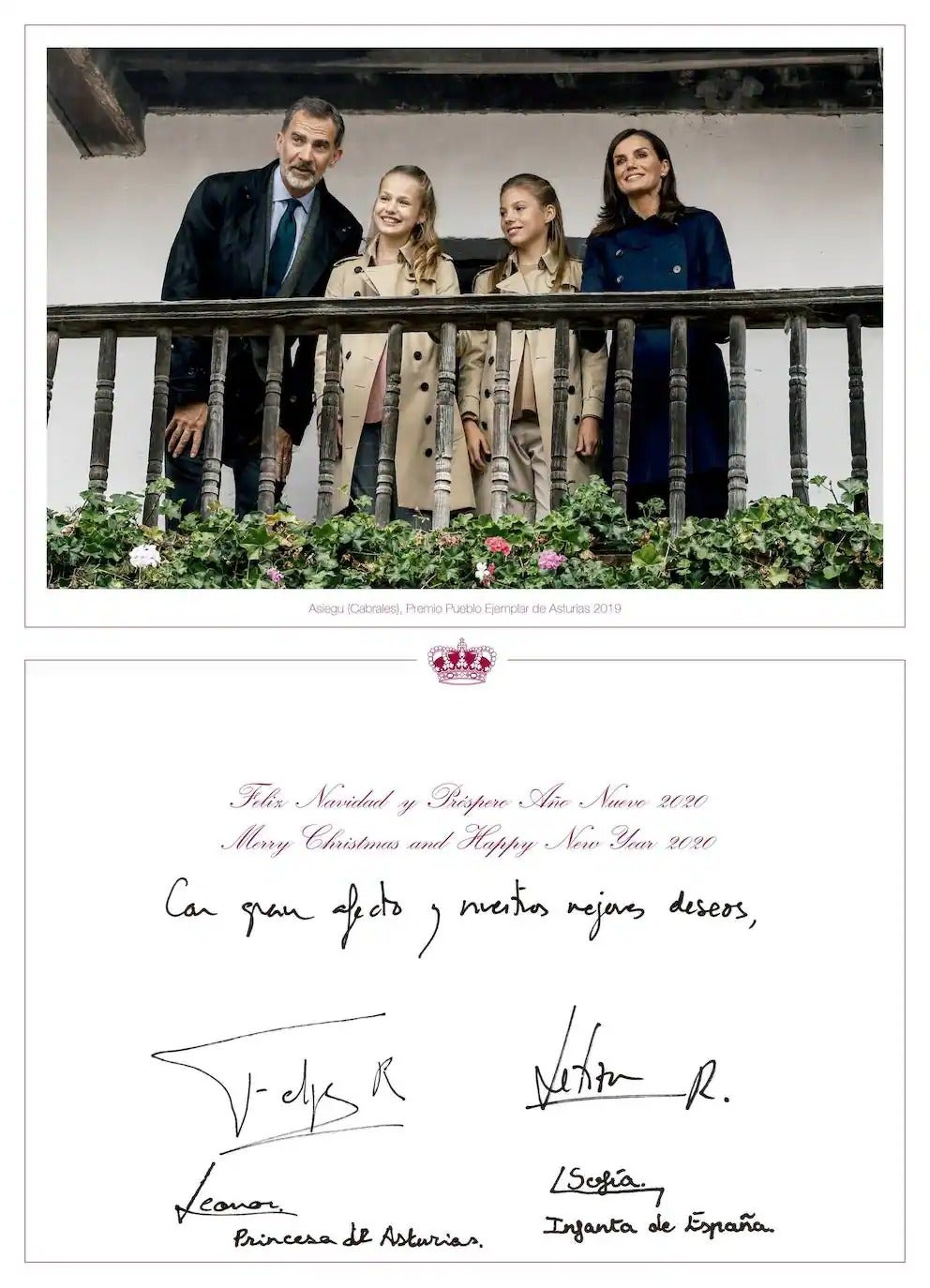 El Principado volvió a ser protagonista en el 'christmas' del siguiente año. Los Reyes posaron con sus hijas en Asiegu, Pueblo Ejemplar de Asturias