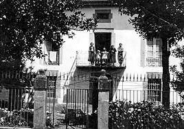 Casa de los Pelayo en Vega de Pas, donde se alojaba Luis Buñuel.