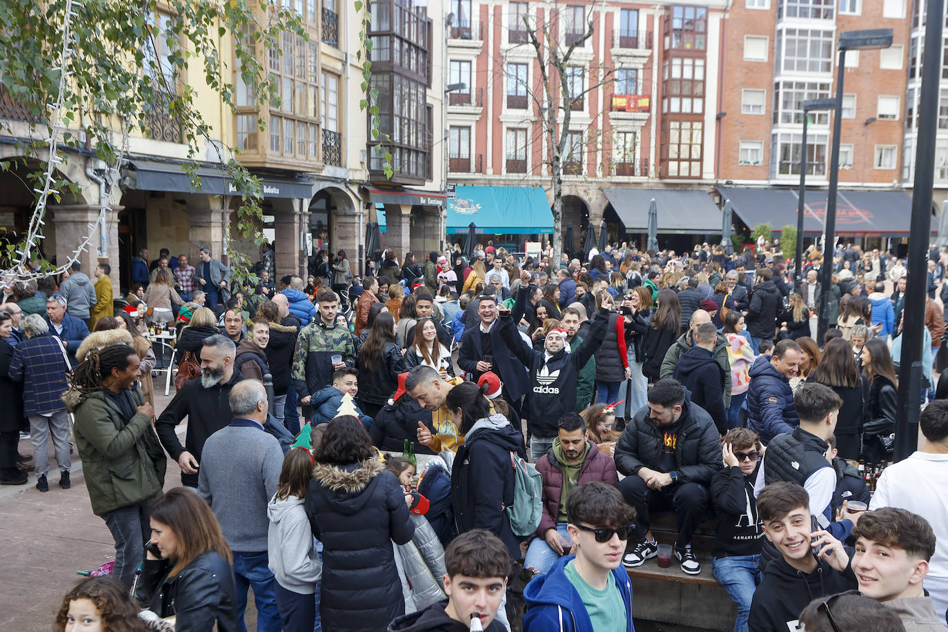 La Plaza Roja, llena de gente a la hora del blanco.