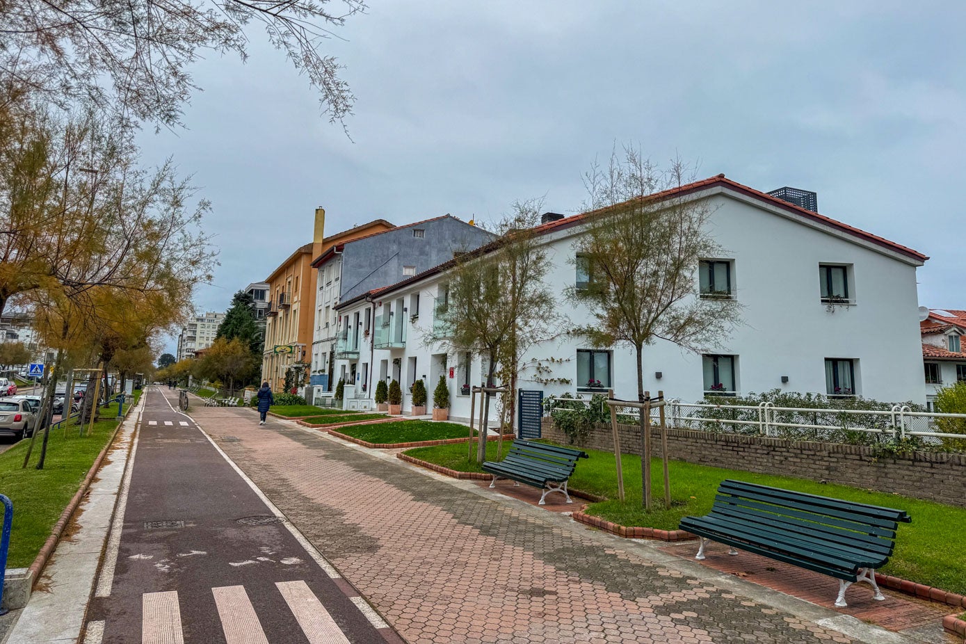 Enfrente de este nuevo hotel, hace 12 años que inició su actividad Le Petit Boutique Hotel, un establecimiento hotelero que pertenece a la quinta generación del Hotel París.