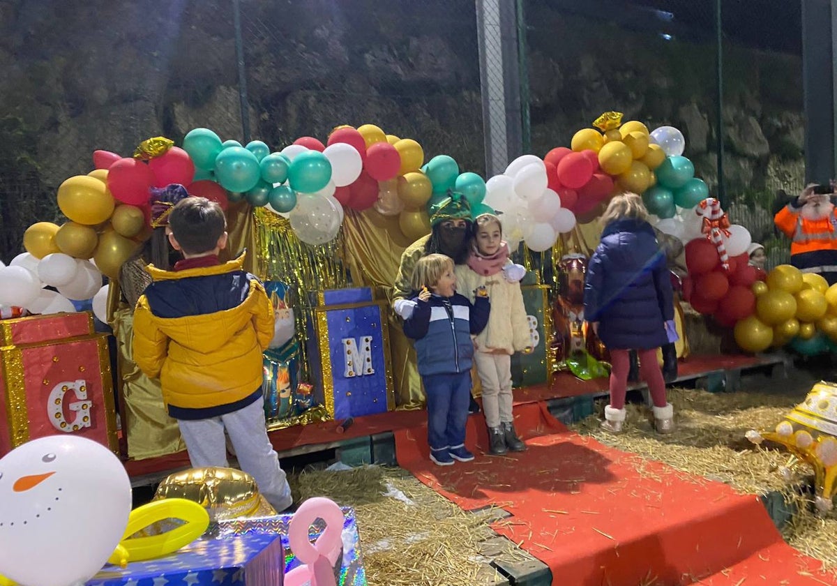 Los carteros reales y Melchor pasaron por Luena