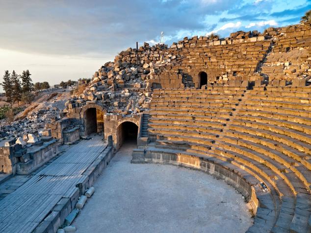 19. Umm Qais, Jordania. Es rico en patrimonio cultural debido a la presencia de la ciudad romana de Gadara, que es una de las diez ciudades de la Decápolis, un pueblo de herencia otomana.