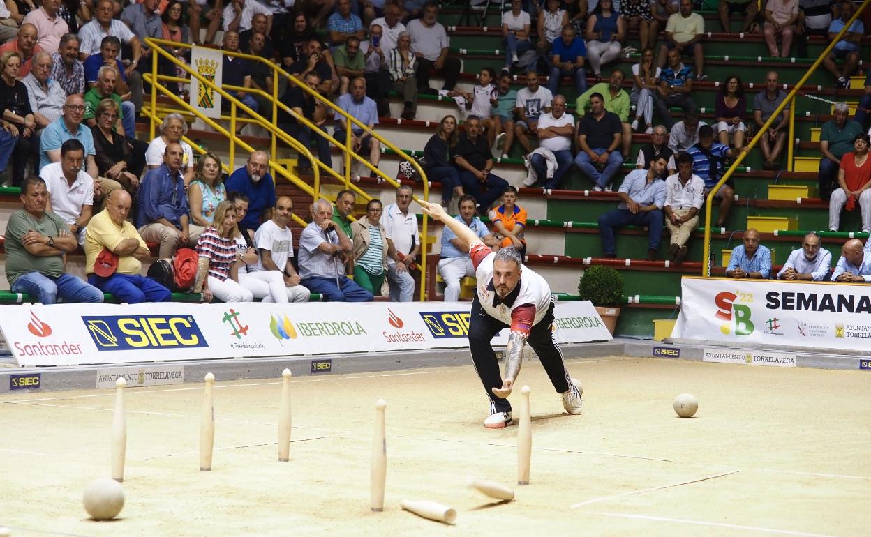 Carlos García aspira a lograr en 2023 todos los títulos en juego después de finalizar segundo en el Regional del pasado año. 