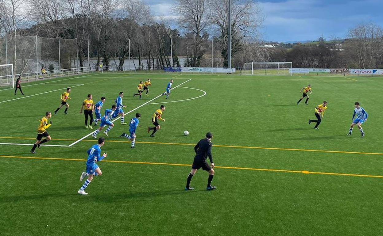 Partido disputado entre los equipos cadetes este fin de semana. 