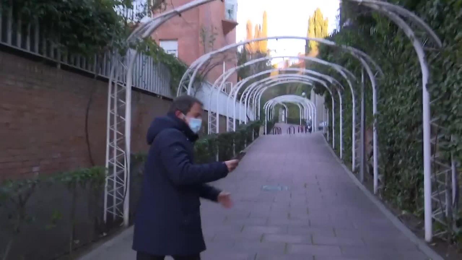 Amelia Bono y Manuel Martos presumen de su amor con una foto esquiando