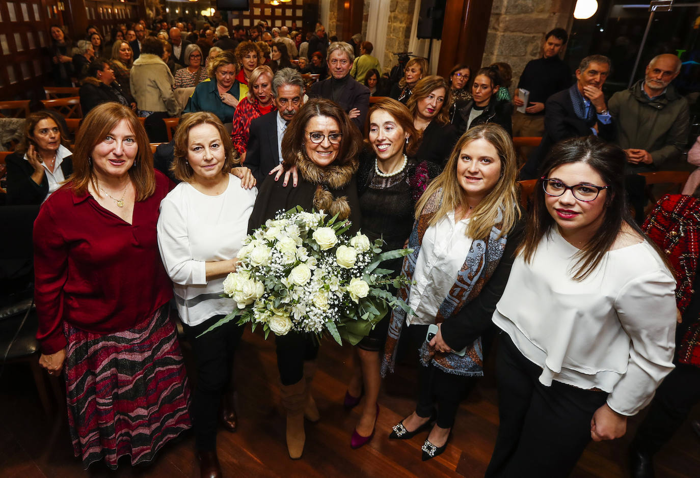 De izquierda a derecha, Marian Villa, María José Correas, Aurora Aguilar, Isabel Ruesga, Marta Marrero y Claudia Alonso.