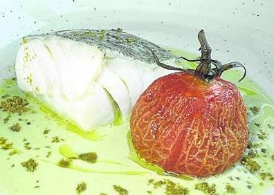 Imagen secundaria 1 - Bacalao confitado y semifrío de panettone.