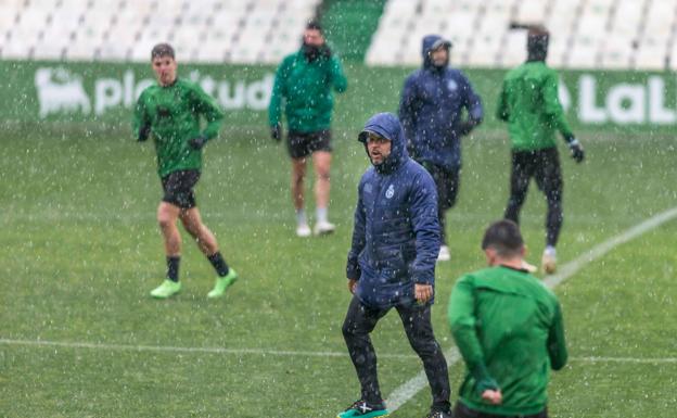 El granizo, protagonista en el entrenamiento del Racing