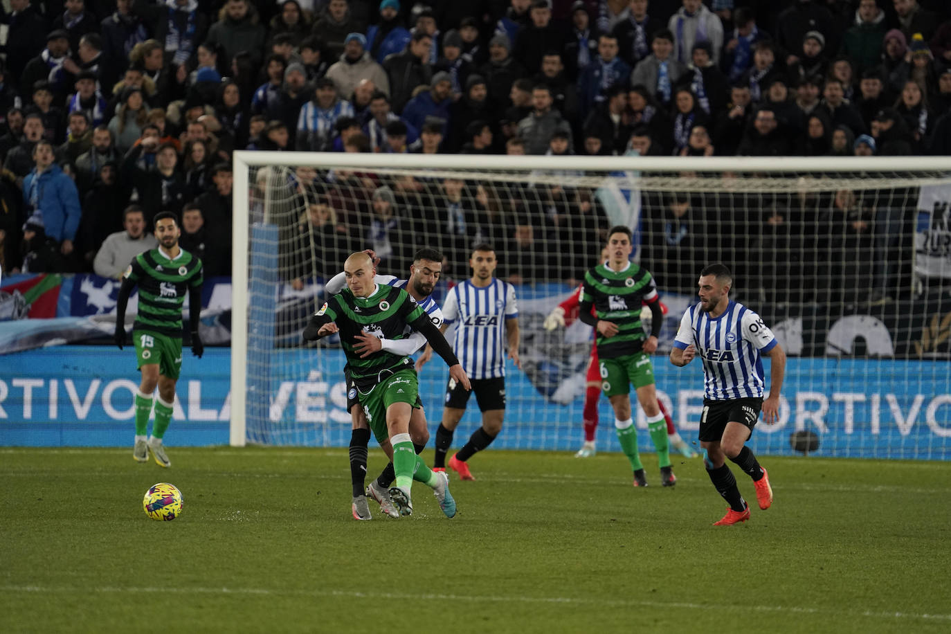 Fotos: Las imágenes del Alavés-Racing