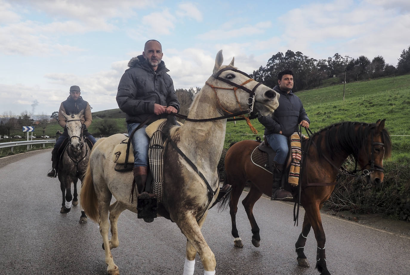 Fotos: La tradicional subida a La Montaña