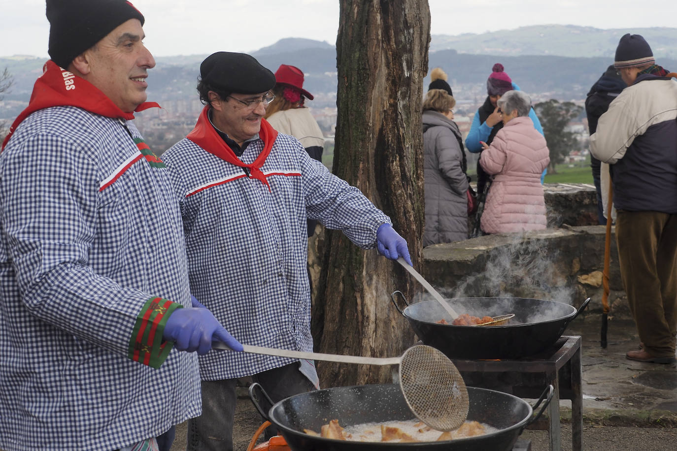 Fotos: La tradicional subida a La Montaña