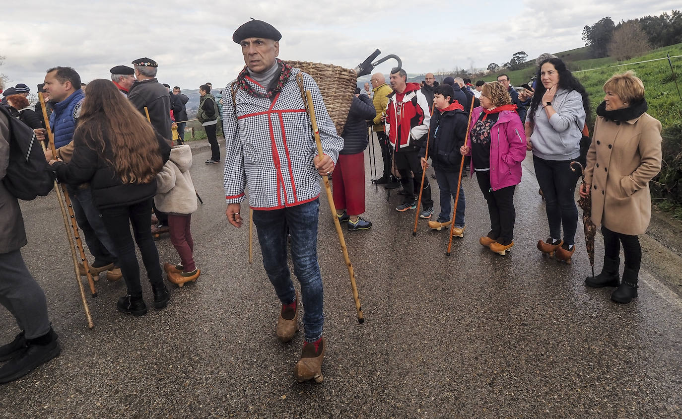 Fotos: La tradicional subida a La Montaña