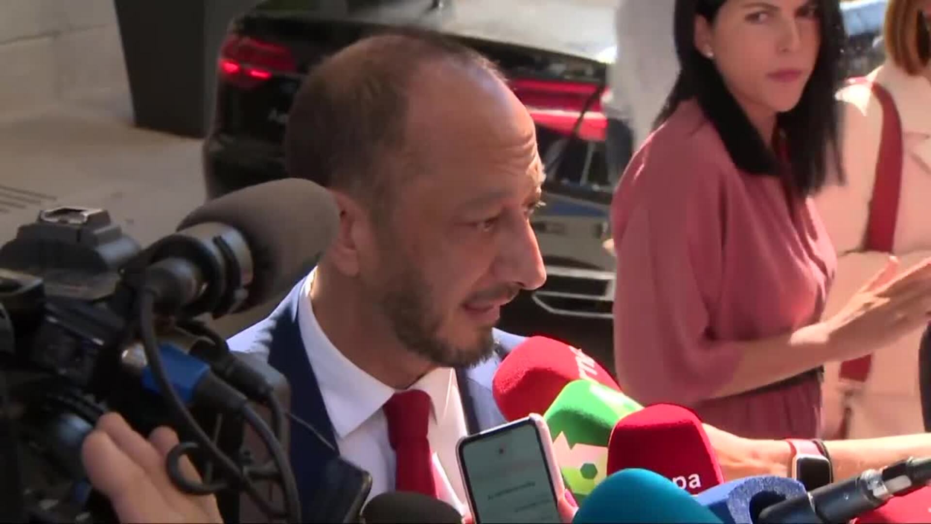 Gómez de Celis: "Es llamativo que se peleen tanto por un voto de Junts"