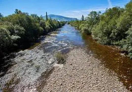 Plan para retirar cantos rodados en el río Pas y evitar inundaciones en Puente Viesgo