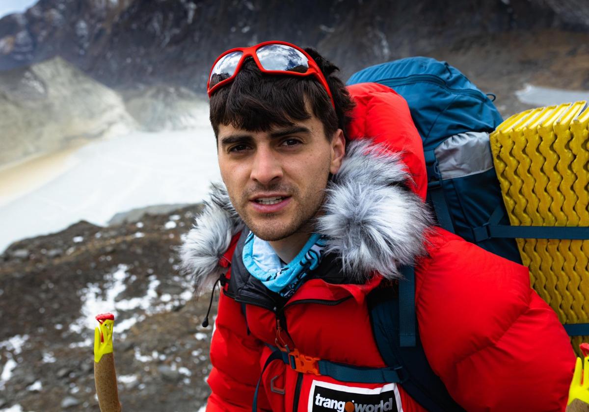 Andrés Navamuel documenta la expedición de Alex Txikon en el Annapurna.