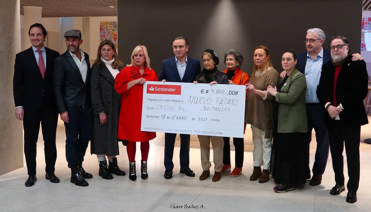 Roberto García Borbolla, José Luis Callejo, Conchi Revuelta, Mariluz Fernández, Manuel Iturbe, Marga Herrero, Emilia Galán, Marta González Estéfani, Noemí Méndez, Javier Hernández de Sande y Miguel Rincón.