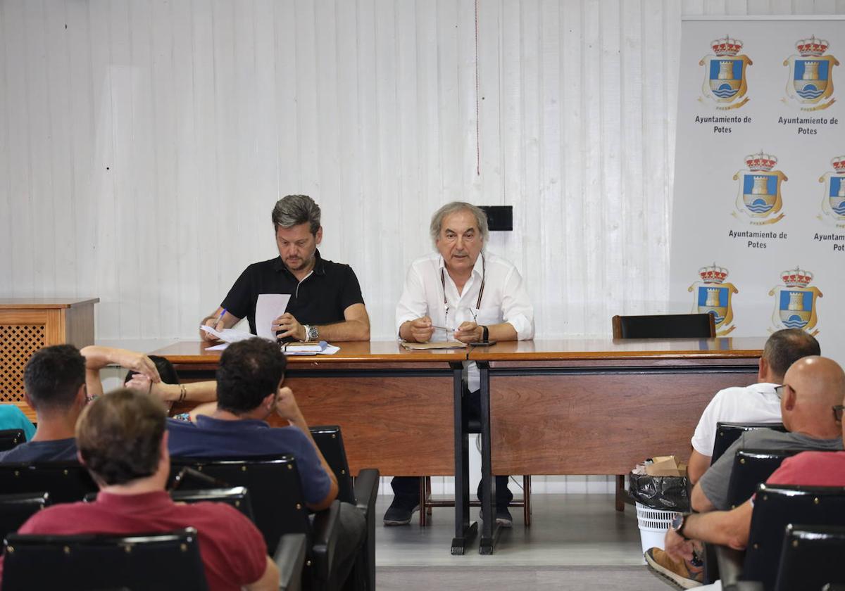 Asamblea de la Mancomunidad en la que se dio a conocer el problema de la deuda que se les reclama por parte del presidente.