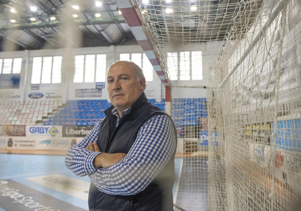 Servando Revuelta, presidente del Sinfín, posa en La Albericia.