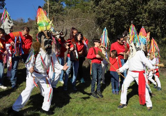 El Carnaval de Piasca, una de las muestras de patrimonio más importantes de Cantabria, tiene posibilidades de convertirse en Bien de Interés Cultural.