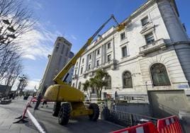 El próximo jueves, día 8, se celebrará el acto de colocación de la primera piedra. Las fachadas del antiguo Banco de España serán cubiertas con unas lonas durante las obras.