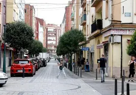 Confluencia entre las calles Juan XXIII y Bonifacio del Castillo, en el barrio de La Inmobiliaria