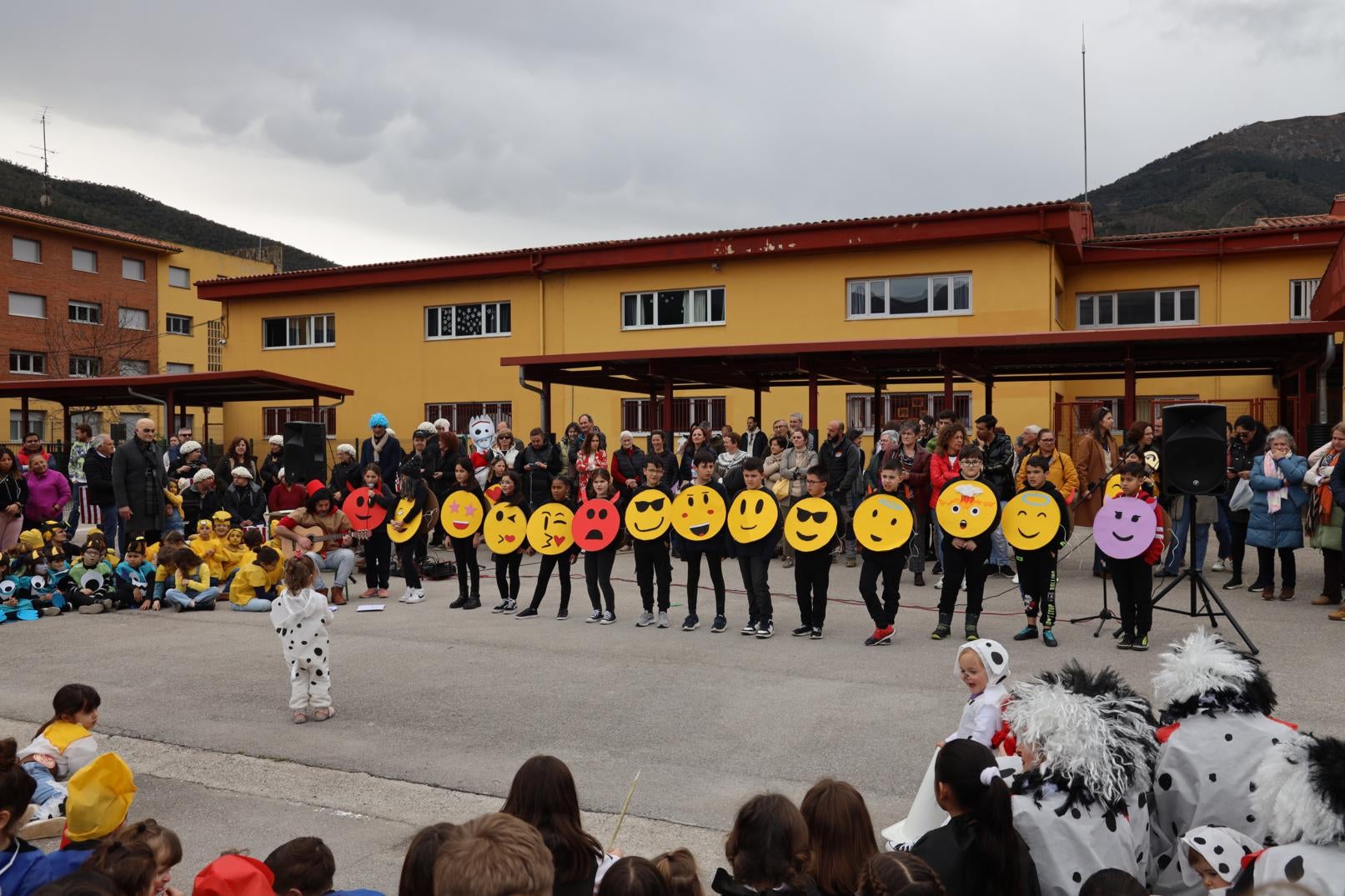 Los emoticonos fue el tema elegido por los escolares de 4º de Primaria