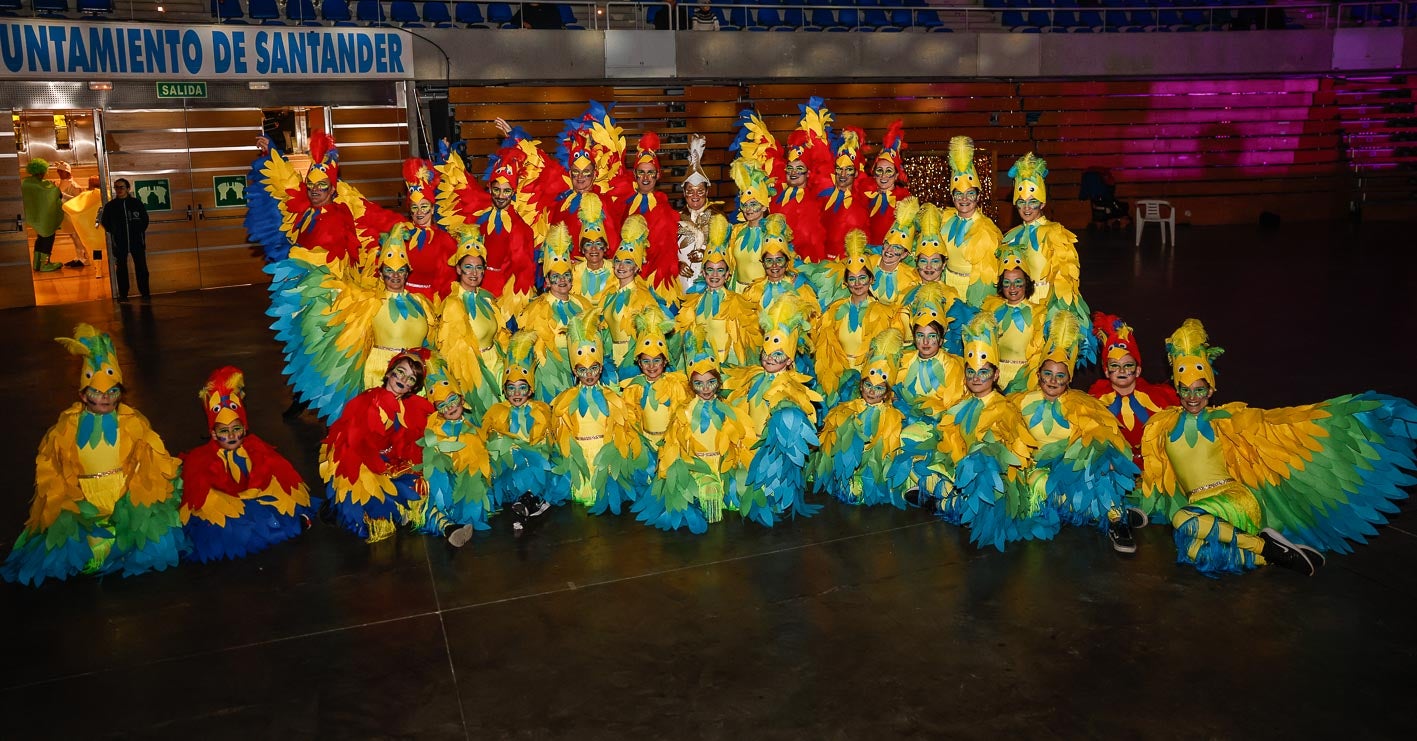 El grupo 'Estate al loro' de la escuela de baile de Raúl Campo