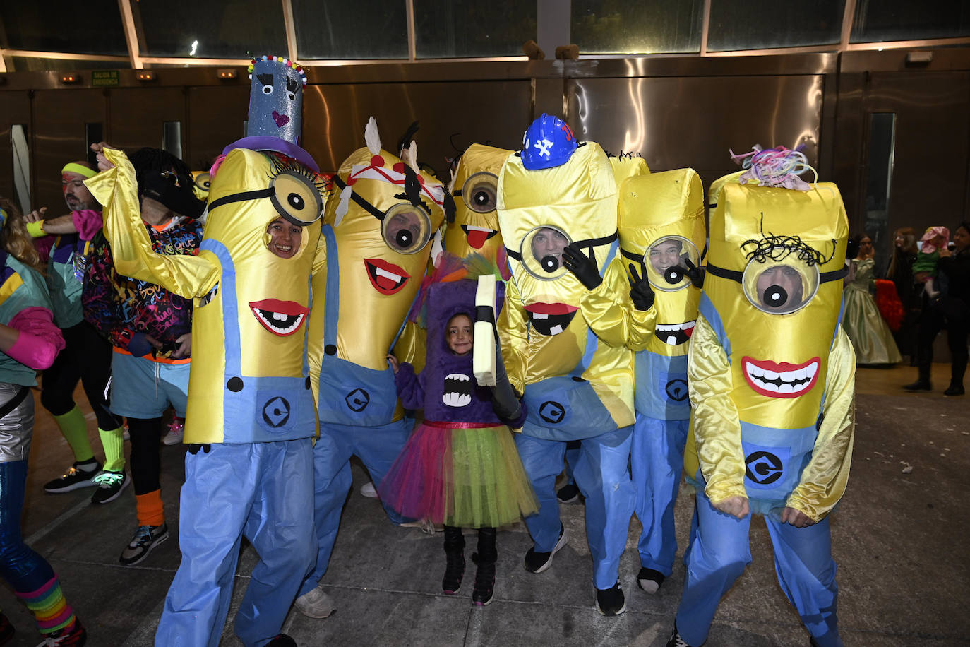 Los minions también se dejaron caer por el desfile.