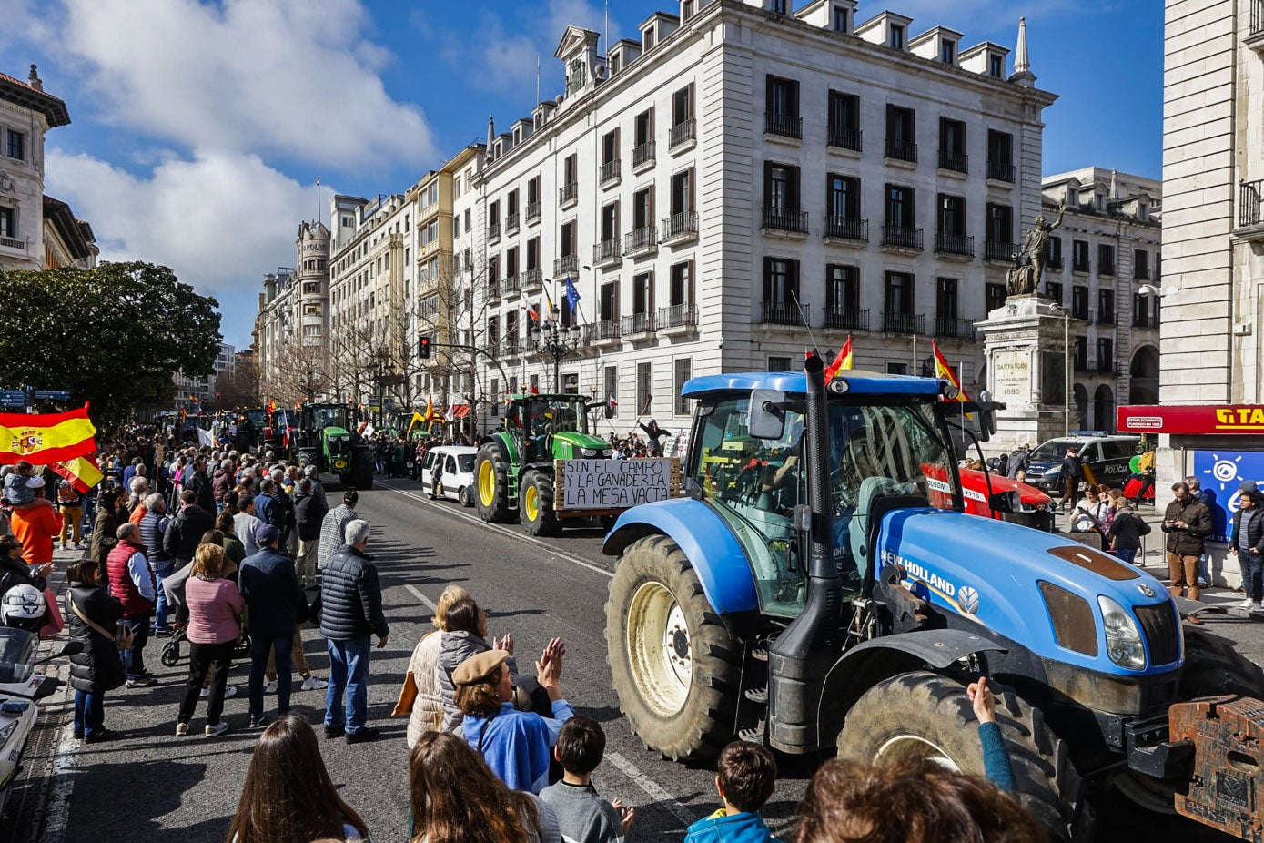 Aplausos y gritos de ánimo se han sucedido a lo largo de la mañana. 